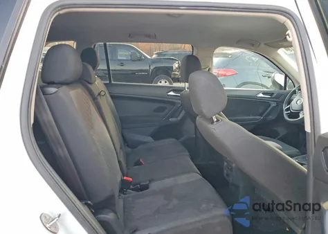 2018 Volkswagen Tiguan S z USA, uszkodzony, nr VIN 3VV1B7AX4JM099120